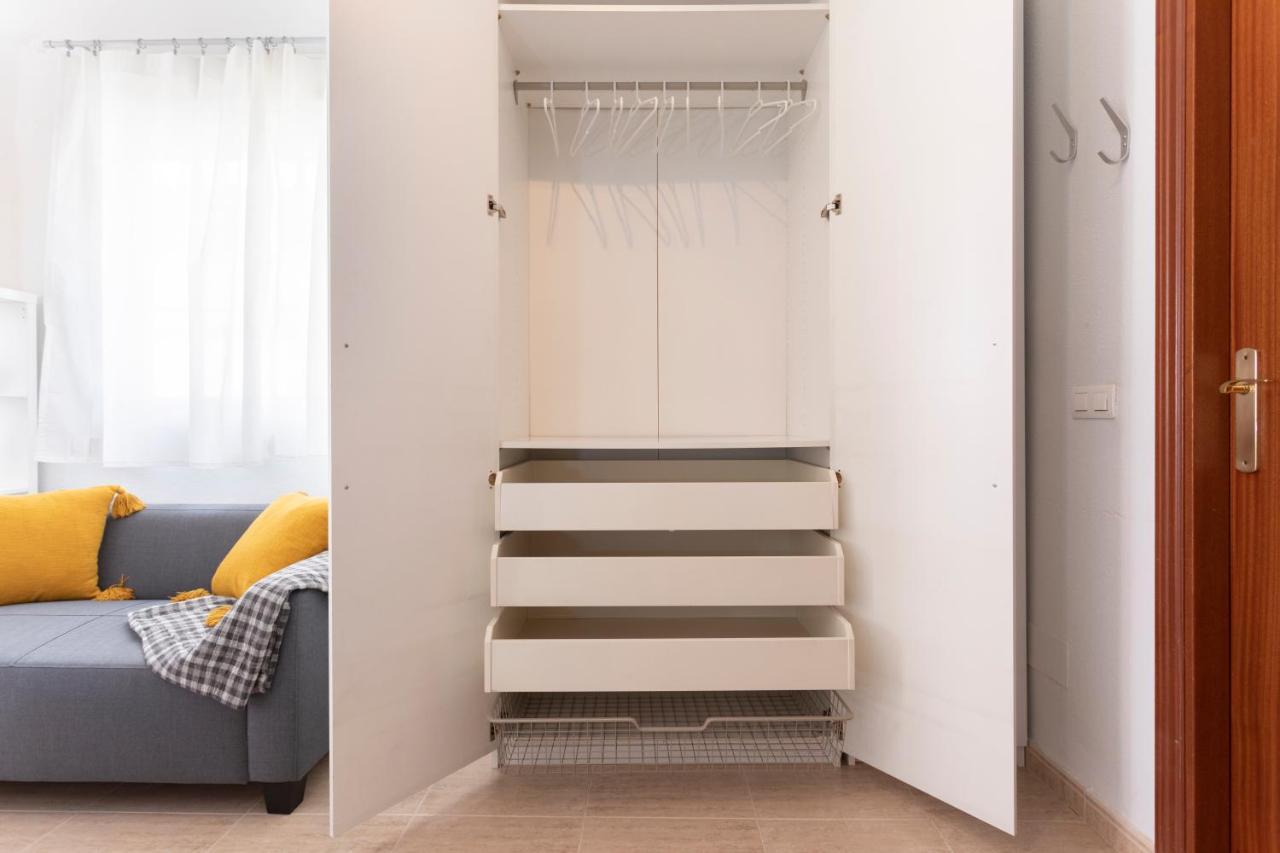 -Malagasunapts- Bright City Centre Studio Extérieur photo